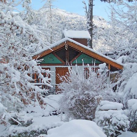 Villa Del Fiume Ла Кумбресита Екстериор снимка